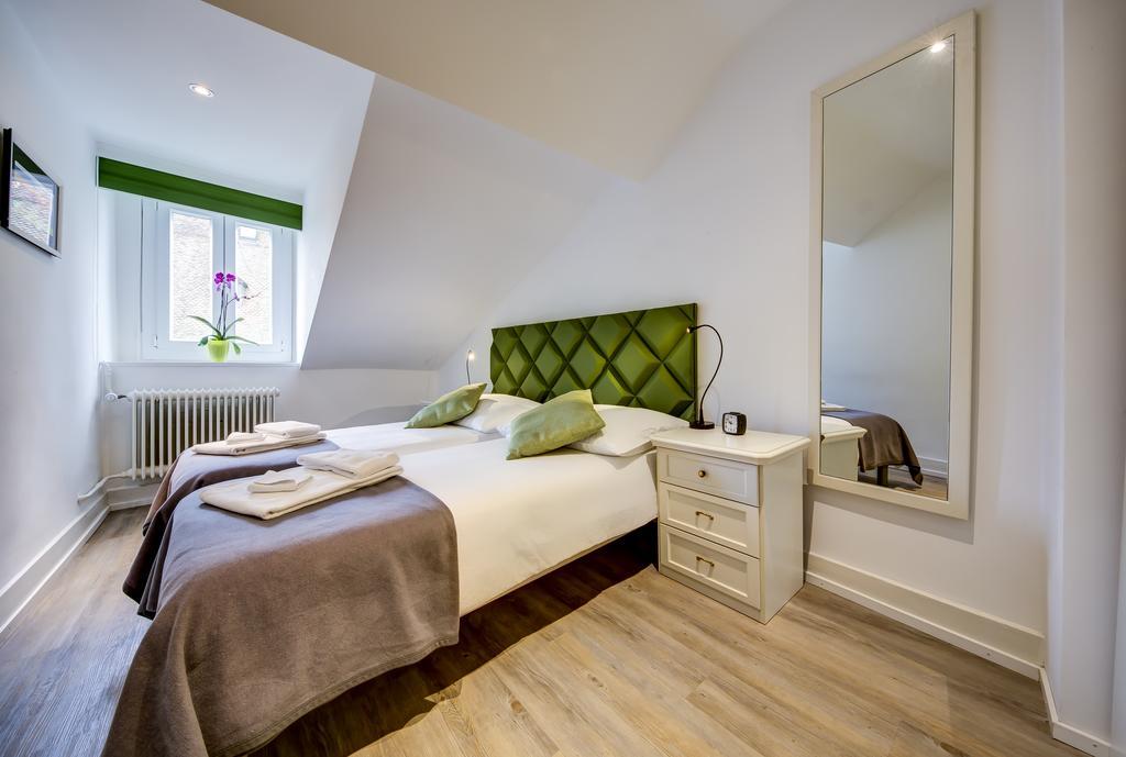 Hotel Du Raisin Lausanne Eksteriør billede